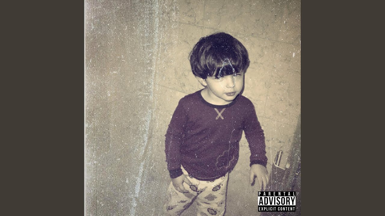 Obejrzyj Fly (Interlude) w YouTube Obejrzyj Fly (Interlude) w YouTube