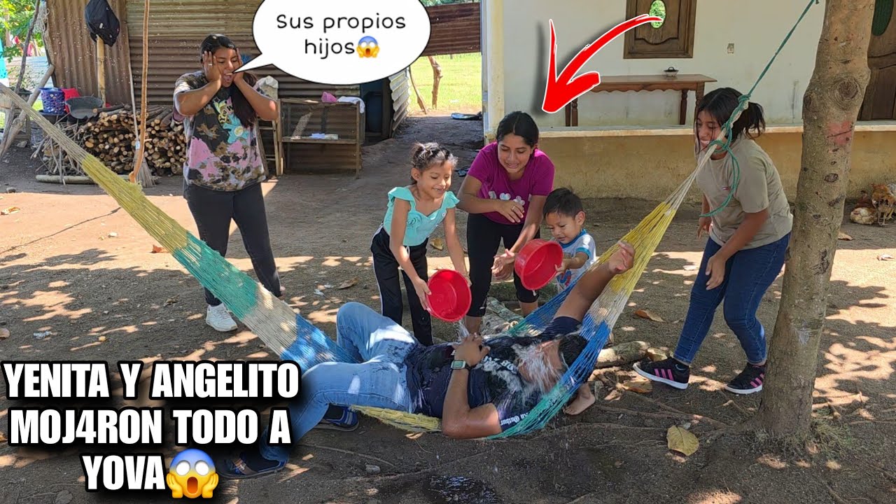 YENI Y ANGELITO Le Hicier0n La Brom4 Más Pesad4 A Su Papá😱Lo B4ñaron Por Completo En Pleno Video🤣
