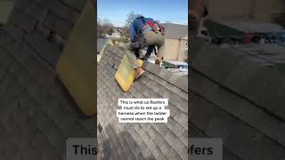 This Is What Roofers Do When The Ladder Is Too Short… screenshot 5