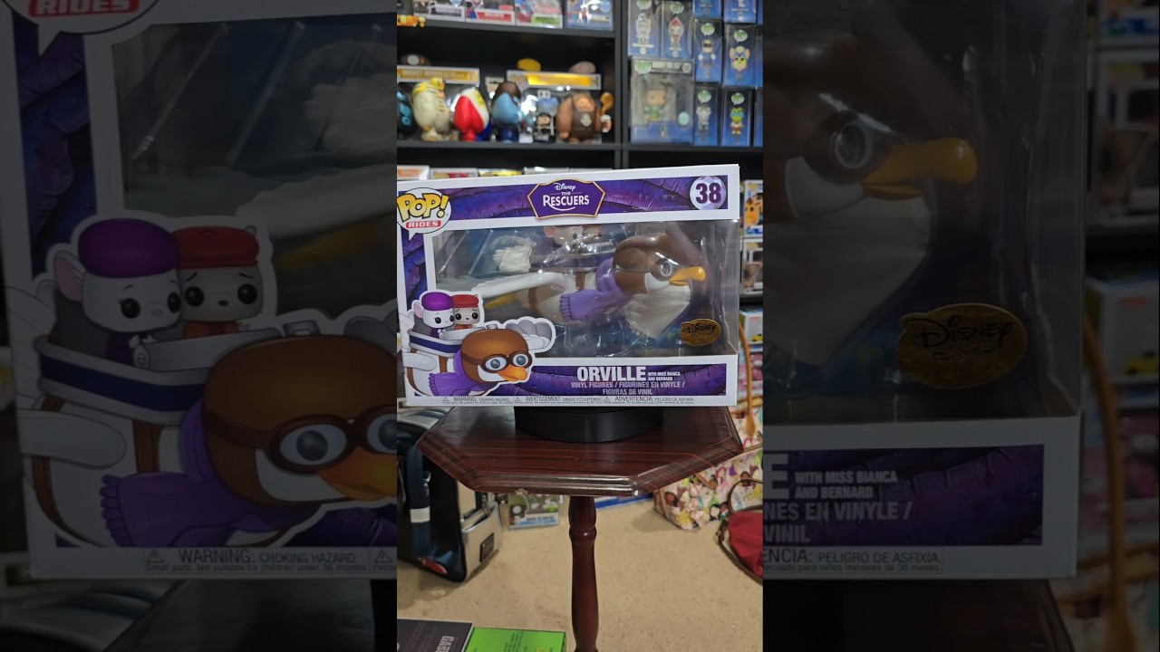 A Look at the Disney Treasures Orville W/ Miss Bianca and Bernard Funko Pop. 