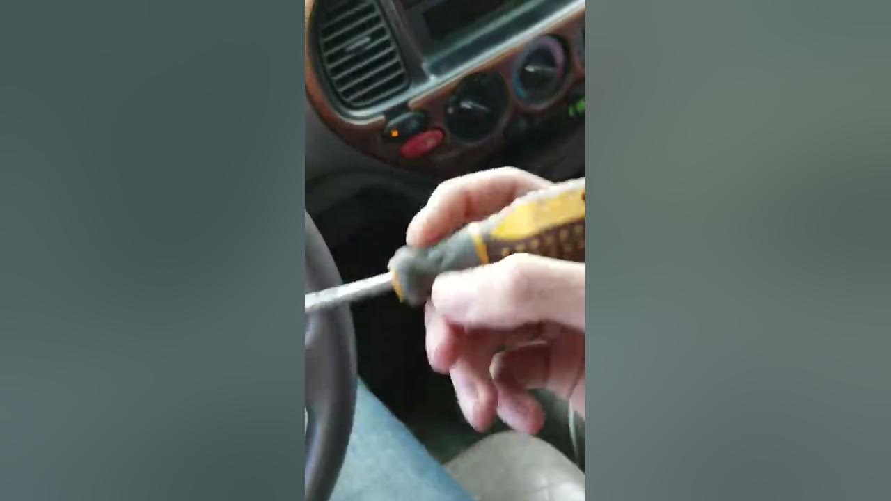 How to start a car with a screwdriver - YouTube