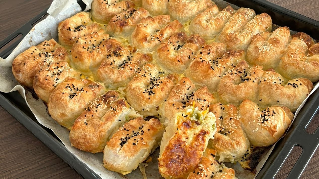 NEFİSS PIRASALI AY BÖREĞİ 🍞🥕🥬 - YouTube