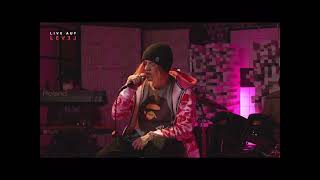 Paranoid t-low Live Auftritt