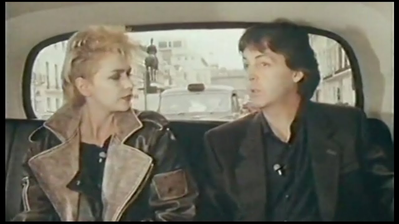 Paul Mccartney Interview On The Tube Lesley Ash December 19 Youtube Paul Mccartney Interview On The Tube Lesley Ash December 19 Youtube