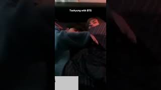 Sebelum Tidur Taehyung Dipeluk Dulu  Taehyung With Bts And With Wooga Squad 
