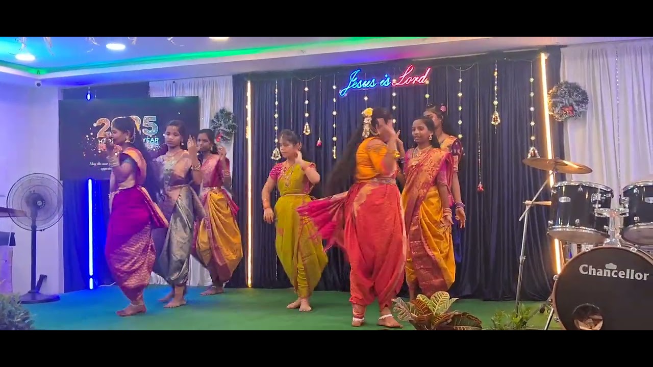 Yehova Na Moralalinchenu dance performed by Youth