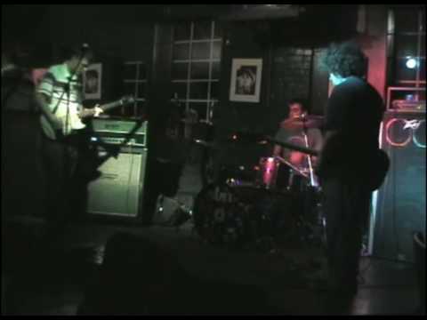 Durga Temple - Babies From Hades (live) 4/30/03 Fa...