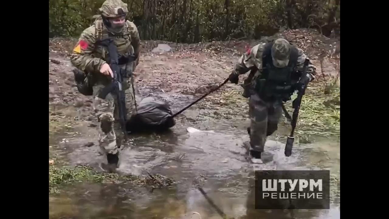 Непромокаемый спальник и вода. Спасение в зоне СВО. Армейский спальник ...