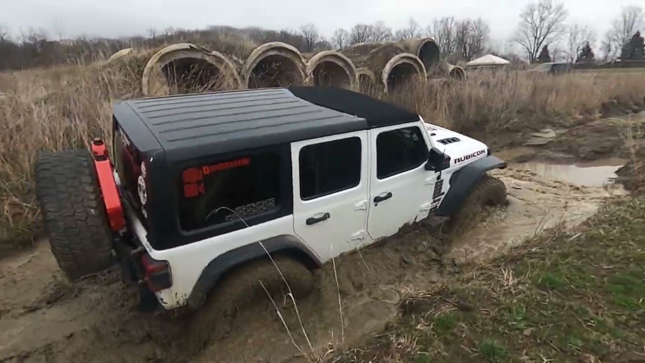 4x4 Off-Road Action from St Johns Offroad Park Spring25. Bronco, Jeep Wrangler & Toyota go wheeling.