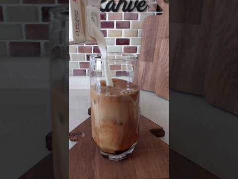 bu kahveyi yapması çok zevkli soğukkahve tarifi !! #soğukkahve #shorts #keşfet #fyp #youtube #asmr