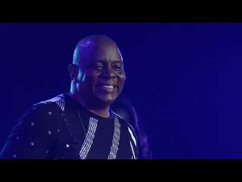 Earth, Wind & Fire - Devotion (Live at North Sea Jazz Festival - 2016)