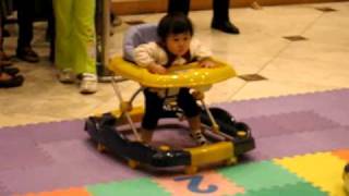 980329弟弟統領螃蟹車比賽