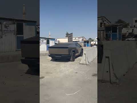 ورود اولین تسلا سایبرتراک در ایران  