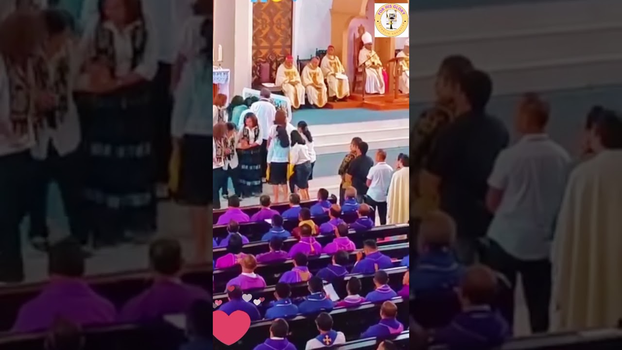 Lord, we praise you and we worshio you. 