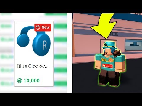 Buying Blue Clockwork Headphones On Roblox Youtube
