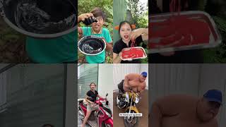 Tantangan mengoleskan cairan hitam di wajah dan aksi mengendarai sepeda motor yang 🖤🏍️😱