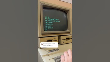 AppleSoft BASIC low-res graphics sine wave “heartbeat” : apple IIe ASMR #retrocomputing #coding #80s