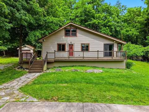 723 Chimney Rock Road, Harrodsburg, KY home video tour