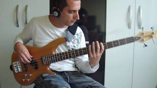 Video thumbnail of "Space Oddity - David Bowie - Bass Cover (With Tab)"