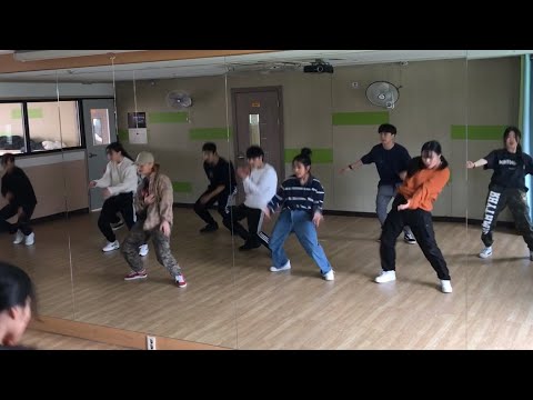 다이나믹 듀오 - 쌔끈해 ( Three Dopeboyz )(Feat. Zion.T) @Sopa