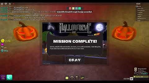 How to get the Skeletal Shoulder Pads |Roblox Hallows Eve 2017|