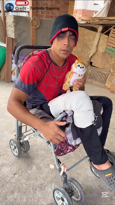 Malik Hospital liye gai 🤡🤣~ mini wood toy-woodworking art skill wood _ hand crafts #shorts