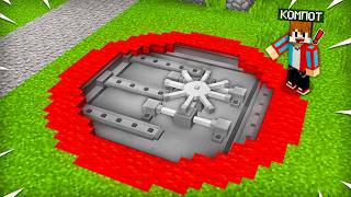 Я ПОСТРОИЛ БУНКЕР ВНУТРИ КРАСНОГО КРУГА В МАЙНКРАФТ | Компот Minecraft — trending on YouTube in Russia