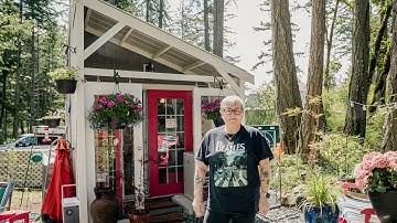 She Built Her Own Tiny Home at 65 After a Divorce