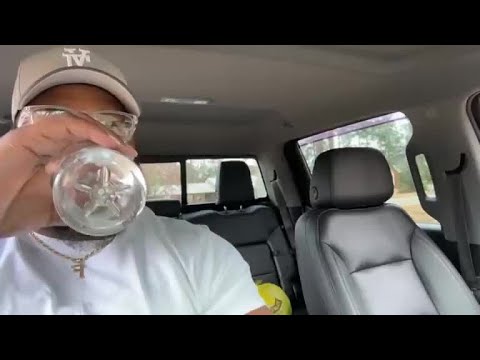 Picking Up Yay Yay and starts talking Crazy😂800k people in the Club and Tall Pine security 🤣