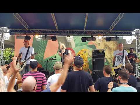 Records Video