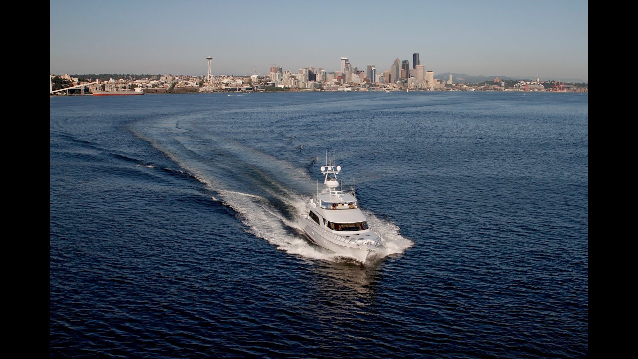 Nordlund 111' MegaYacht - Timelapse transiting Ballard Locks
