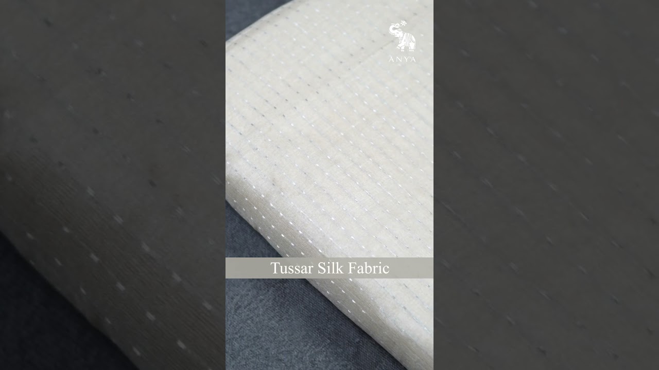 🌟 Elevate your Navarathiri style with our Ethereal White Fabrics Collection 2023! |