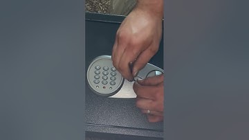 Satisfying, safe lock opening. #locksmith #lock #locksmiths #locksmithtraining #locksmithtips