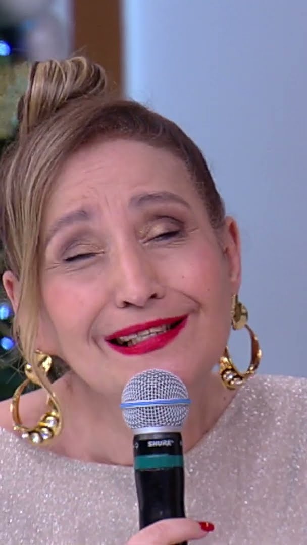 Sonia Abrão critica vídeo de Ana Paula Minerato: “Não colou, não foi com o coração”