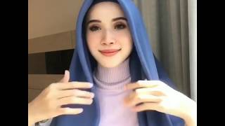 Tutorial hijab segiempat menutup dada