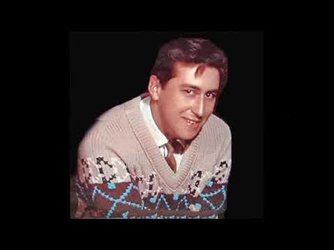 Luis "Vivi" Hernández  .Twist marciano bekijken op YouTube