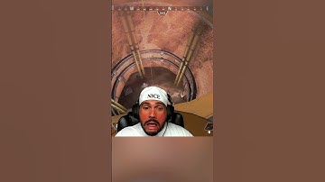 I fell by accident | Apex Legends Funny Moments | #apexlegends #shorts