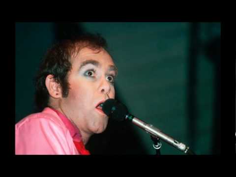 #8 - Candle In The Wind - Elton John/Ray Cooper - Live in London 1977