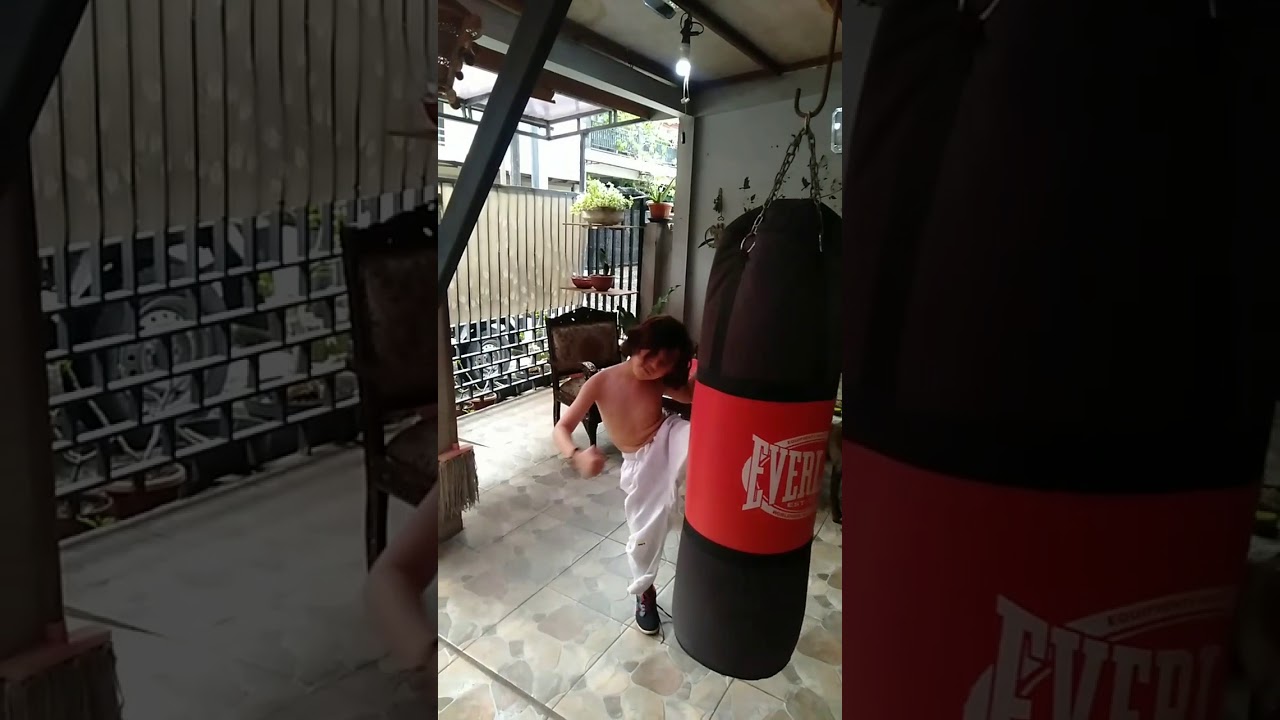 Boxing training at home