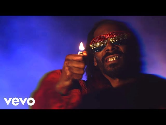 Snoop Lion - Lighters Up ft. Mavado, Popcaan class=