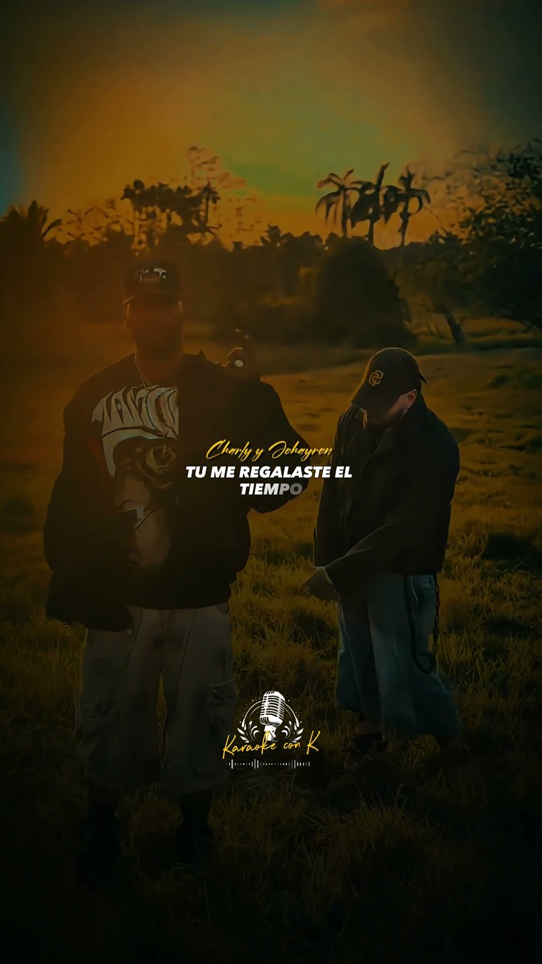 LE PUSE CURITA ❤️‍??  // CHARLY Y JOHAYRON ...#charlyyjohayron #karaokeconk