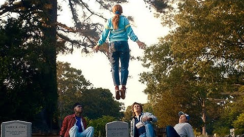 Max flying / Stranger Things 4 #shorts #strangerthingsseason4 #strangerthings