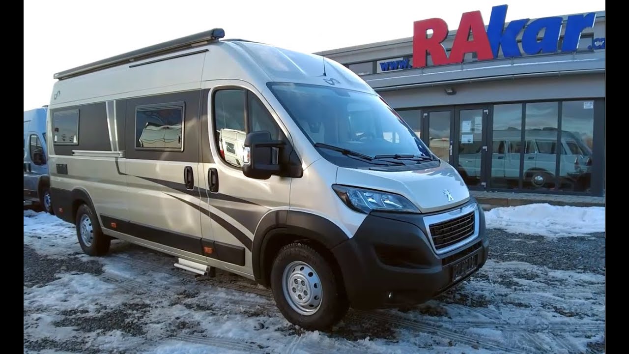 MegaMobil Mega Sport 640 s posuvnou postelí