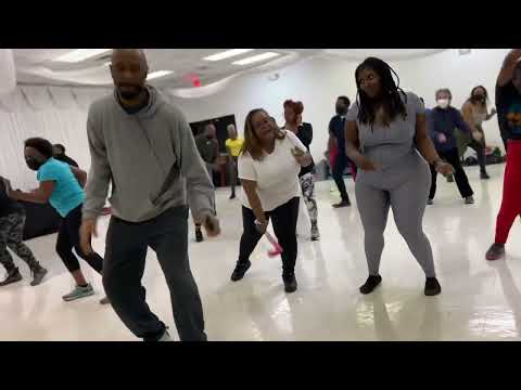FLASHIN LINE DANCE