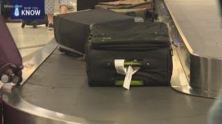 How to avoid baggage fees at the airport