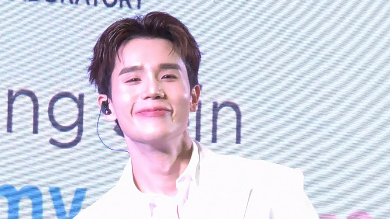 แค่คนขี้เหงา (Me And You) - Jimmy Jitaraphol #EverydayStrongSkinWithJimmy