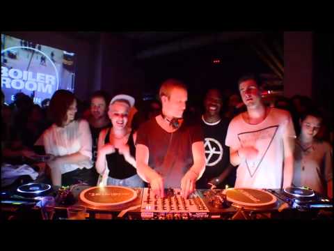 Ben Klock Wants You In His Venga Room (Hades Session)