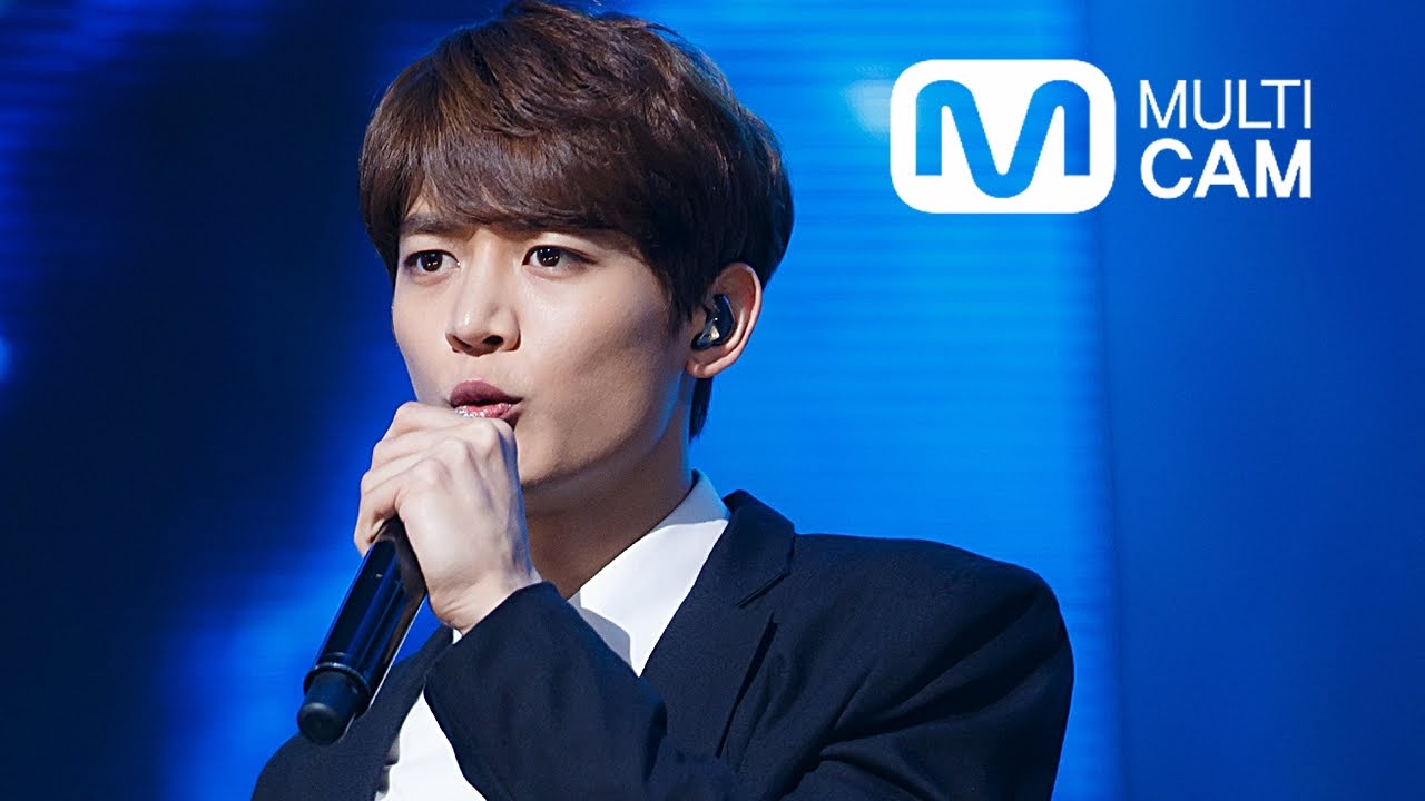 [Fancam] Minho of SHINee(샤이니 민호) Intro + Love Like Oxygen(산소같은 너) @M COUNTDOWN_150319
