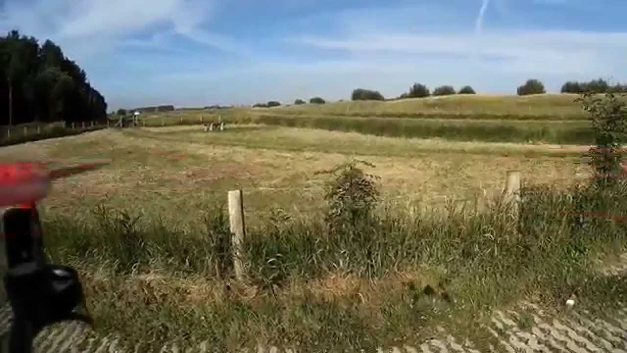 2014 signe chinois Beverwijk - Heemskerk Broekpolder Quadcopter Flight 2015/06/29