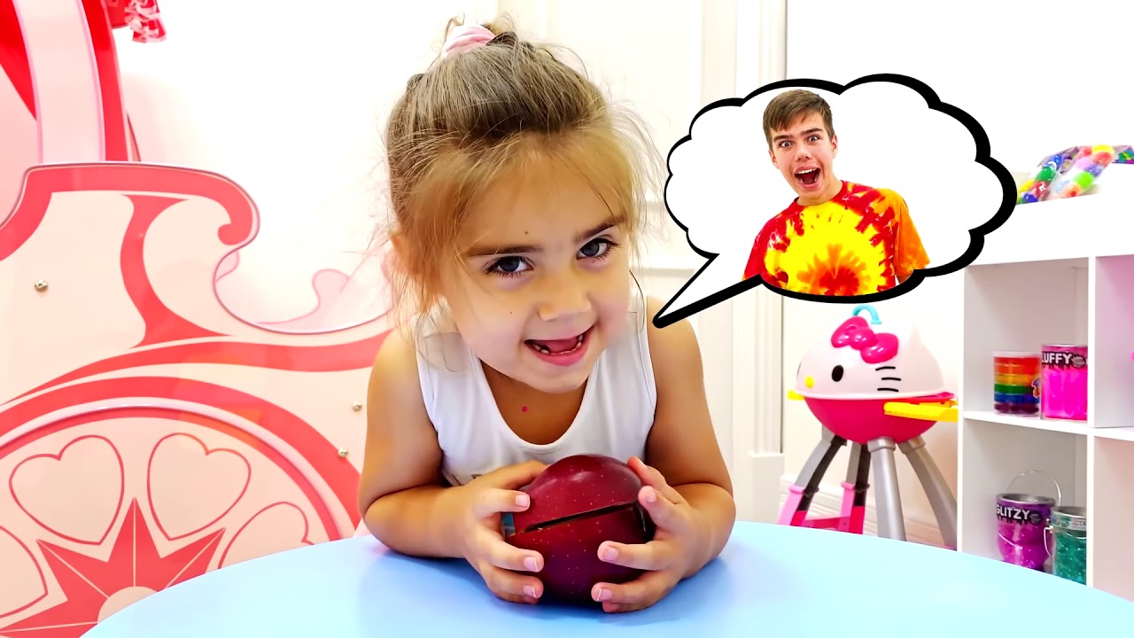 Nastya Artem Mia Playtime ناستيا تتعلم كيف تمزحالاب, قصة جديدة للاطفال